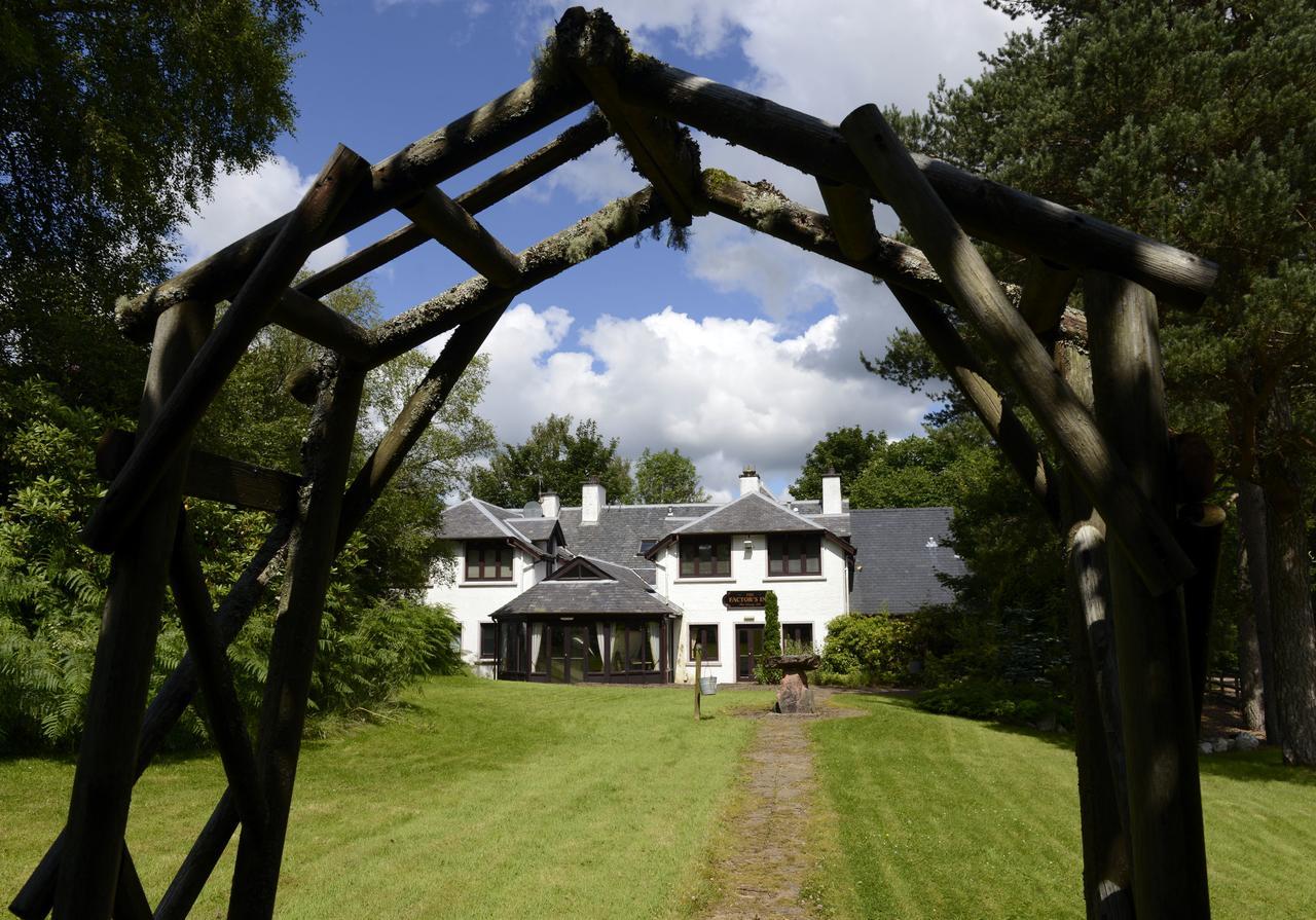 The Factor'S Inn & Factor'S Cottage Fort William Exterior foto